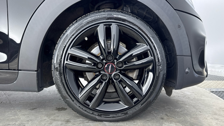 MINI Hatchback 1.5 Cooper Sport II 3dr Petrol Hatchback